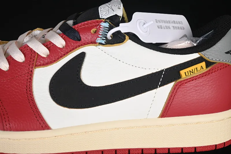 All categories Air Jordan Jordan series basketball shoes Air Jordan 1 Low Air Jordan 1 Low AJ1 Joe 1 UN white and red low-top cultural and casual sneakers HQ6998-600